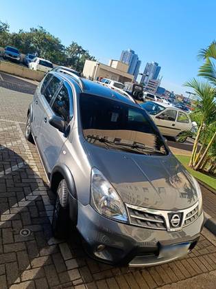 NISSAN LIVINA 1.8 SL X-GEAR 16V FLEX 4P AUTOMÁTICO NISSAN LIVINA 1.8 SL X-GEAR 16V FLEX 4P AUTOMÁTICO